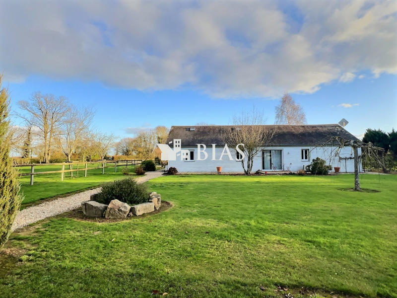 Maison - 264 m² - 10 pièces