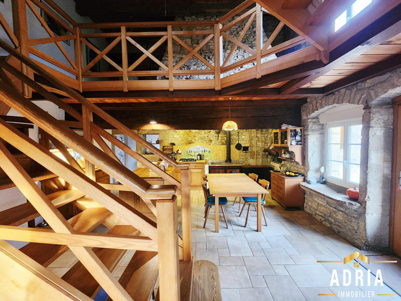 Ferme - 263 m² - 7 pièces