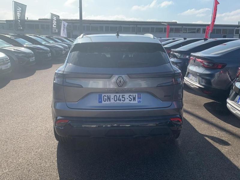 Renault Austral E-Tech hybrid 200 Iconic