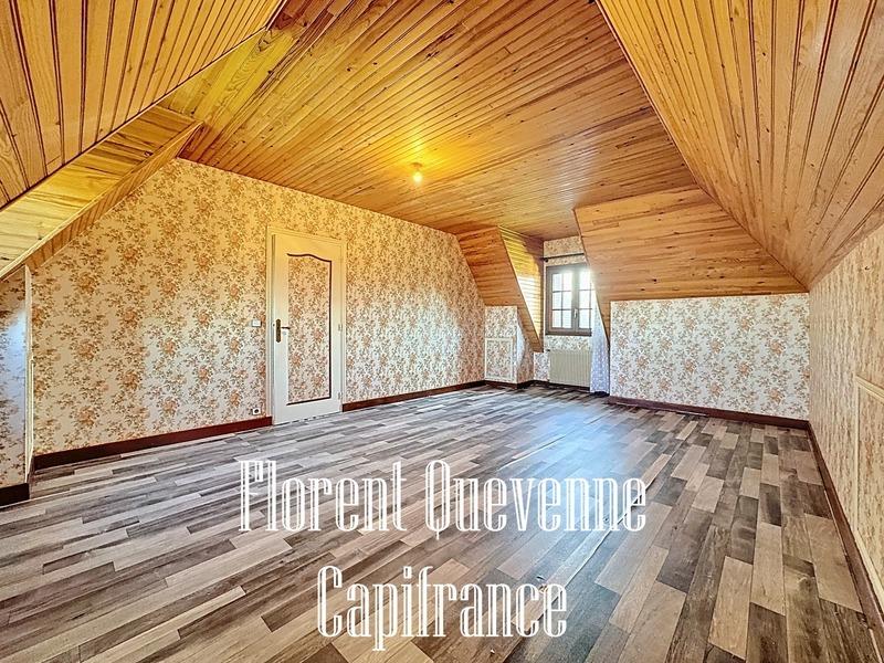 Maison - 228 m² - 8 pièces