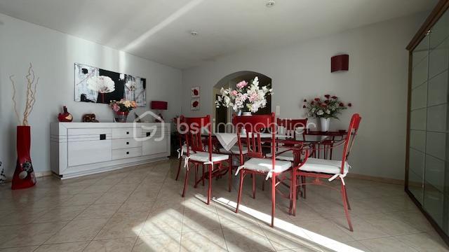 Villa - 140 m² - 4 pièces