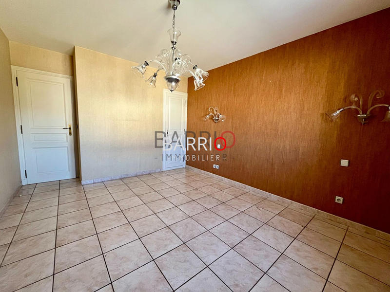 Maison - 157 m² - 5 pièces