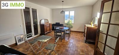 Maison - 142 m² - 6 pièces