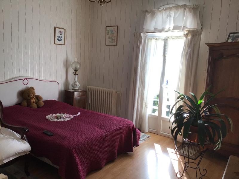 Maison - 137 m² - 8 pièces