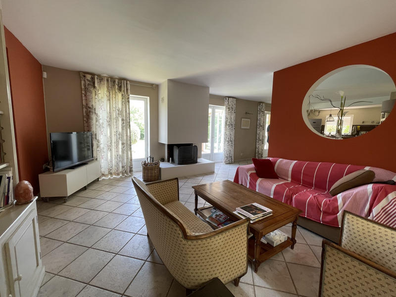 Maison - 210 m² - 5 pièces