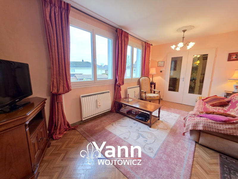 Maison - 86 m² - 5 pièces