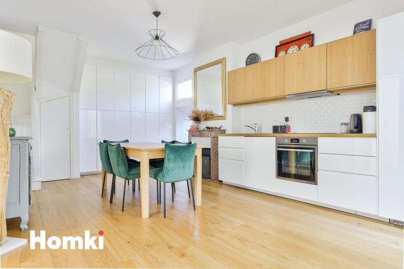 Appartement - 100 m² - 4 pièces