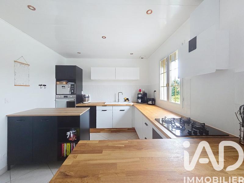 Maison - 100 m² - 4 pièces