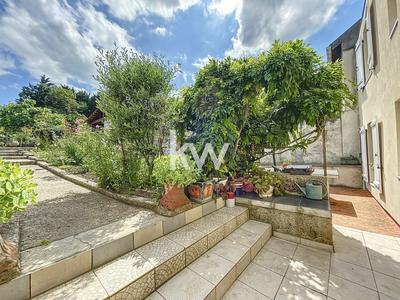 Maison de ville - 111 m² - 5 pièces