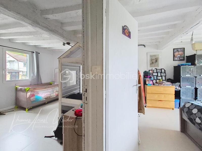 Maison traditionnelle - 100 m² - 4 pièces