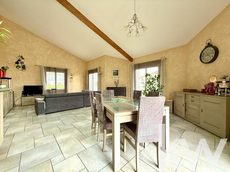 Pavillon - 187 m² - 6 pièces