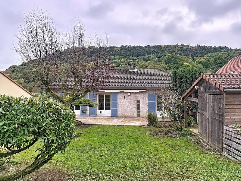 Maison - 140 m² - 6 pièces