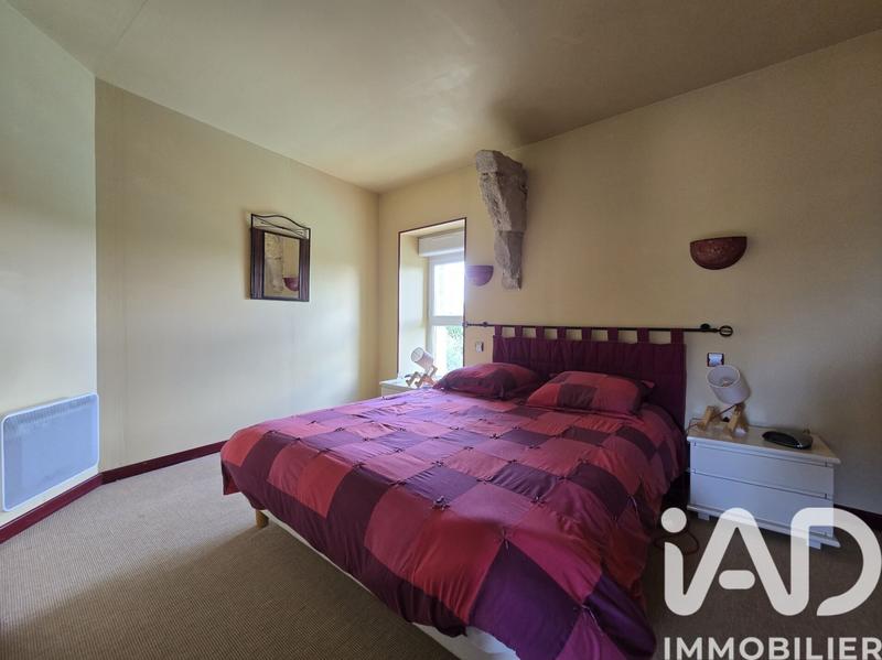 Maison - 208 m² - 9 pièces