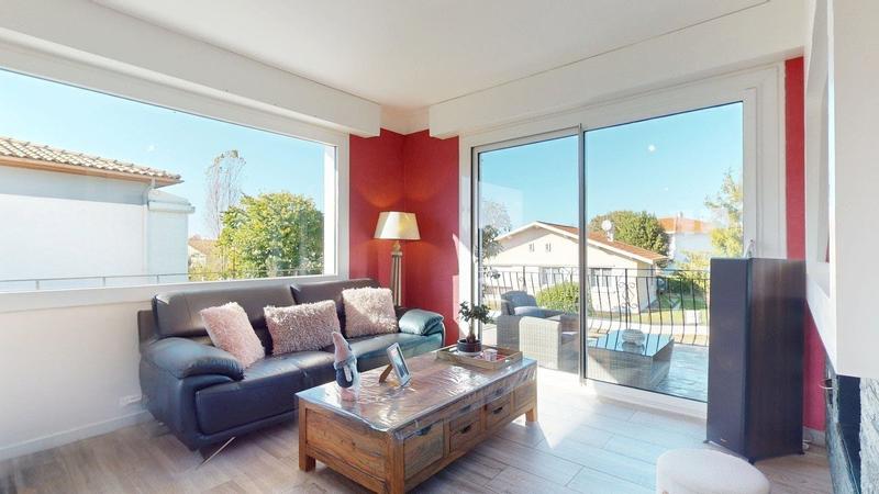 Maison - 161 m² - 7 pièces