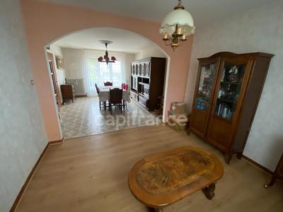 Maison - 89 m² - 6 pièces