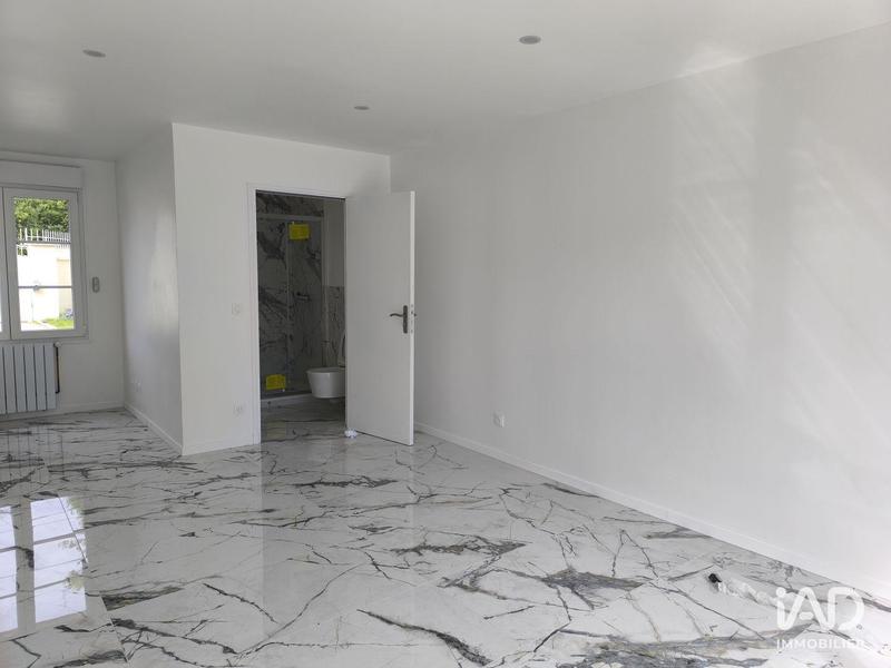 Maison - 141 m² - 5 pièces