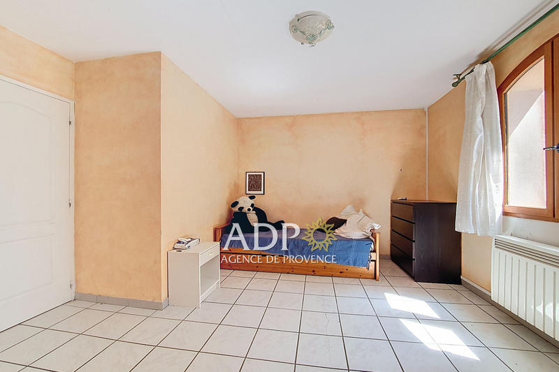 Maison - 144 m² - 6 pièces