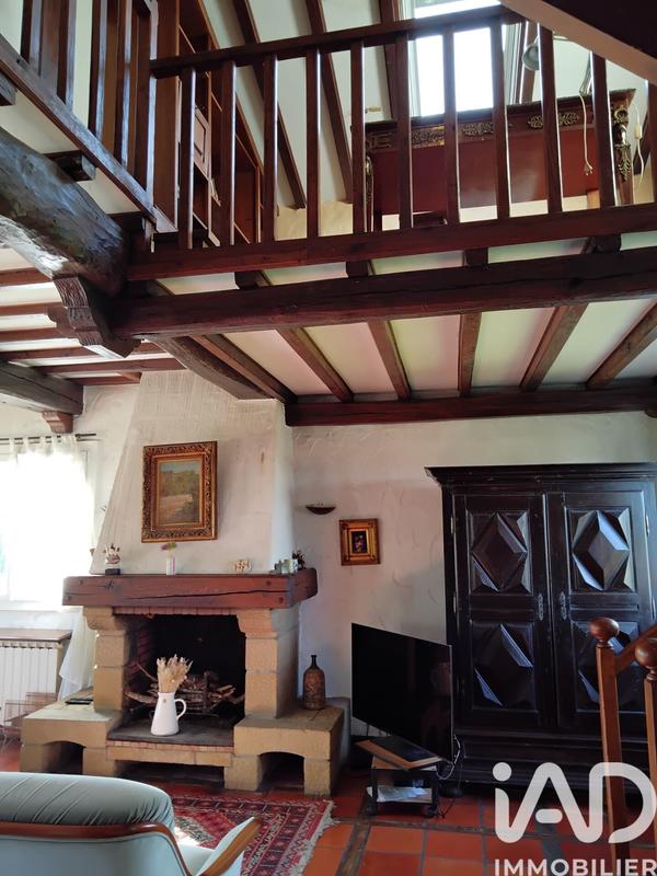 Maison - 180 m² - 5 pièces