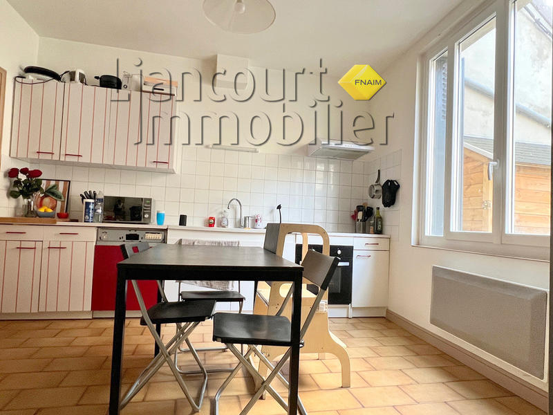 Maison - 120 m² - 5 pièces