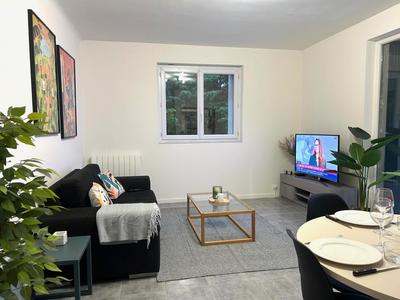 Propriété - 100 m² - 4 pièces