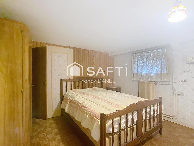 Maison - 141 m² - 9 pièces