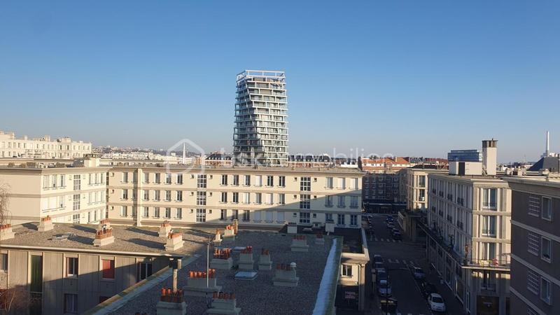 Appartement - 82 m² - 3 pièces