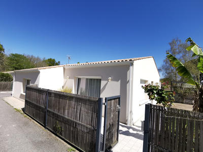 Maison - 98 m² - 4 pièces