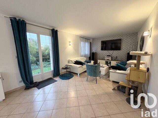 Maison - 210 m² - 9 pièces