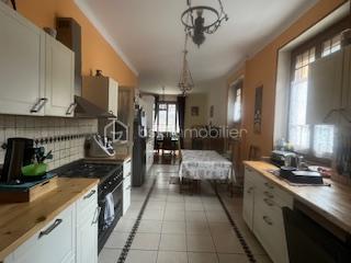 Maison ancienne - 229 m² - 5 pièces