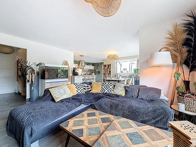 Maison - 104 m² - 5 pièces