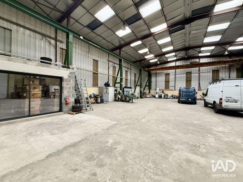 Local commercial - 581 m²