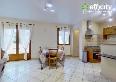 Maison - 79 m² - 3 pièces