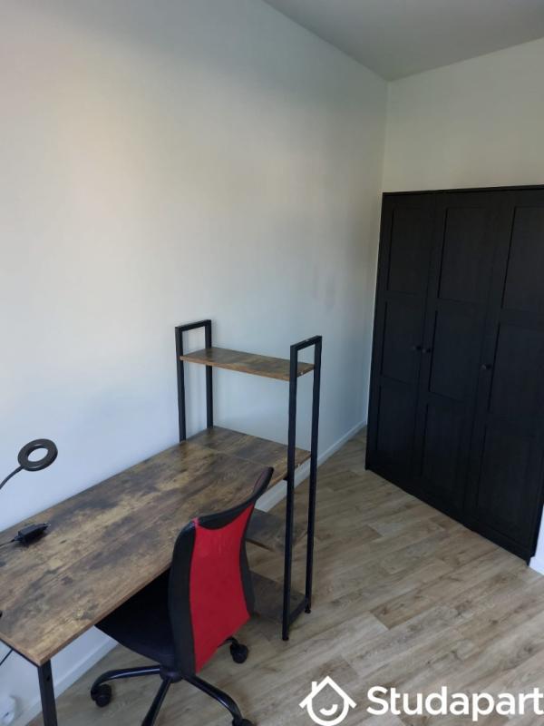 Chambre - 10 m² - 1 pièce