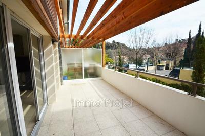 Appartement - 85 m² - 4 pièces