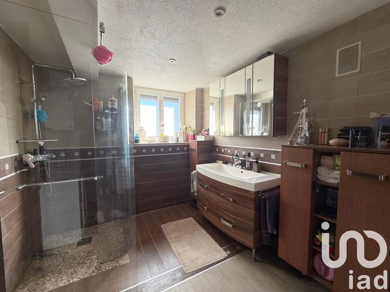 Maison - 146 m² - 5 pièces