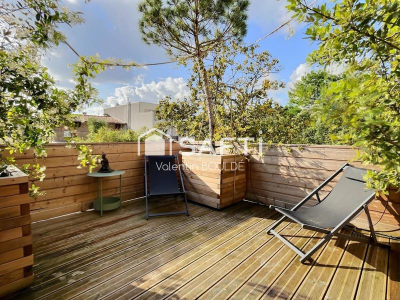 Appartement - 99 m² - 3 pièces