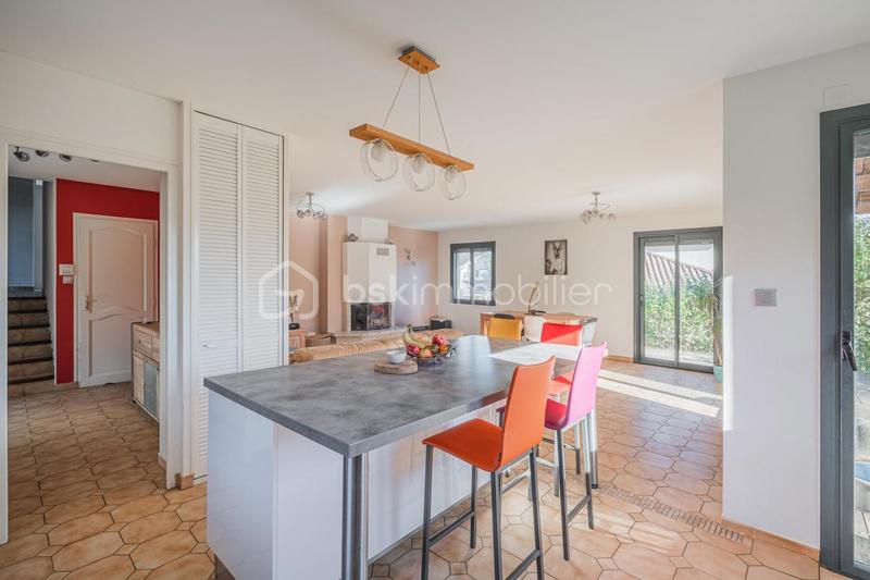 Maison - 130 m² - 6 pièces