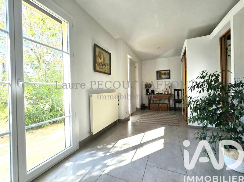 Maison - 214 m² - 7 pièces