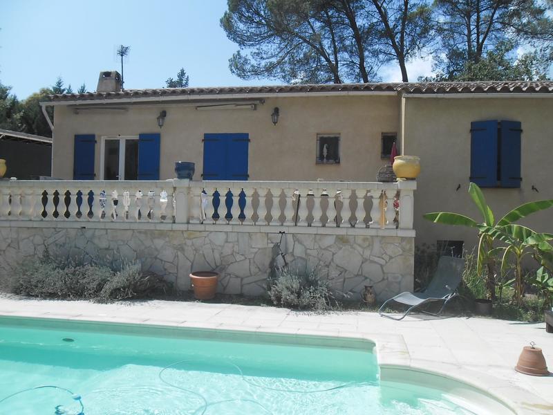 Maison - 104 m² - 6 pièces