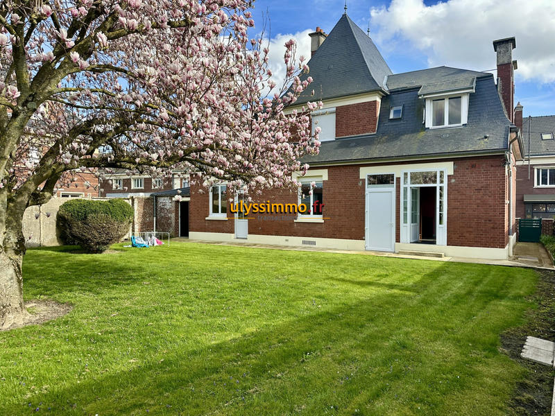 Maison - 149 m² - 7 pièces