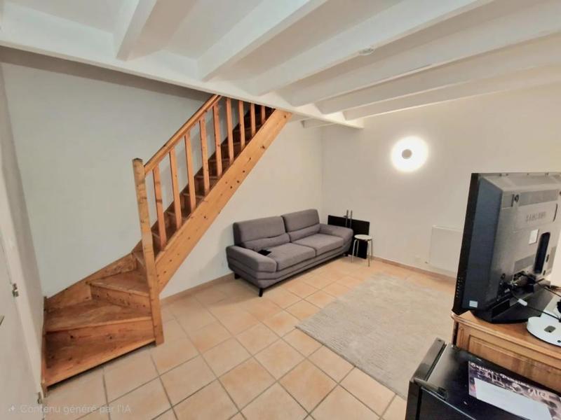 Maison - 330 m² - 15 pièces