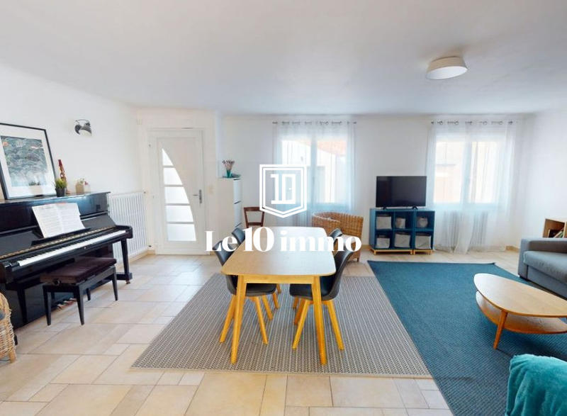 Maison - 171 m² - 8 pièces