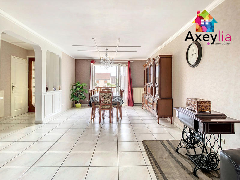 Maison - 160 m² - 7 pièces