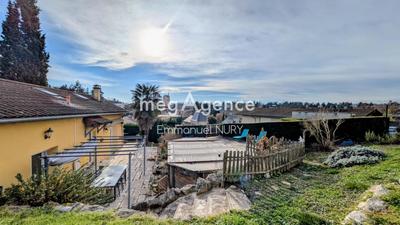 Maison - 111 m² - 4 pièces