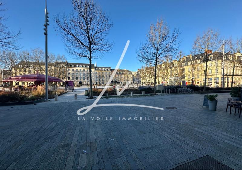 Duplex - 137 m² - 5 pièces