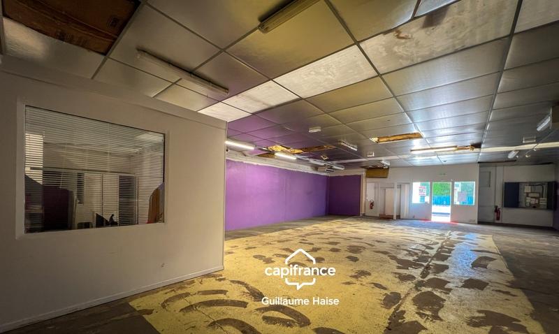 Entrepôt - 224 m² - 2 pièces