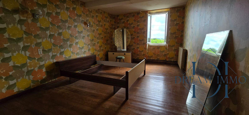 Maison ancienne - 227 m² - 8 pièces