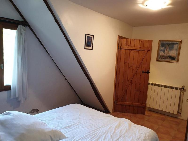 Maison - 240 m² - 9 pièces