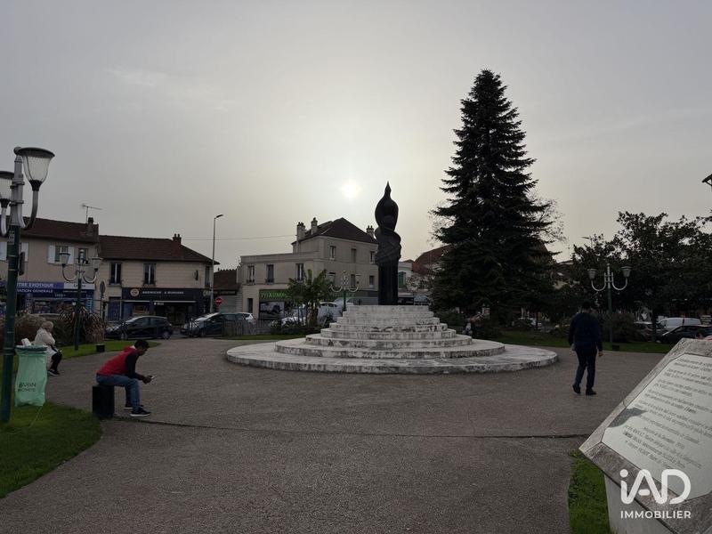 Local commercial - 120 m²