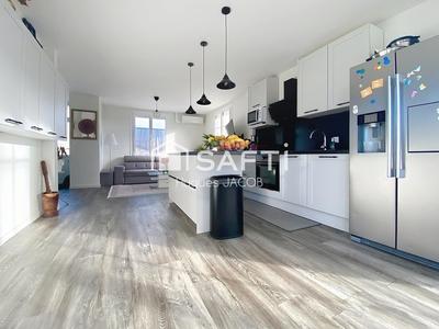 Maison - 101 m² - 5 pièces